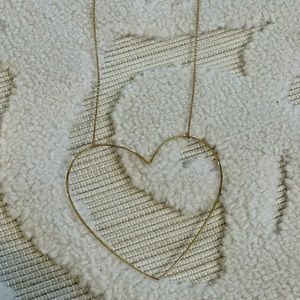 Stella & Dot gold Heart Necklace